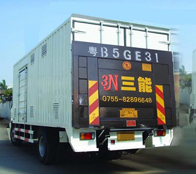 五菱小貨車(chē)裝尾板，讓運(yùn)輸更輕松！